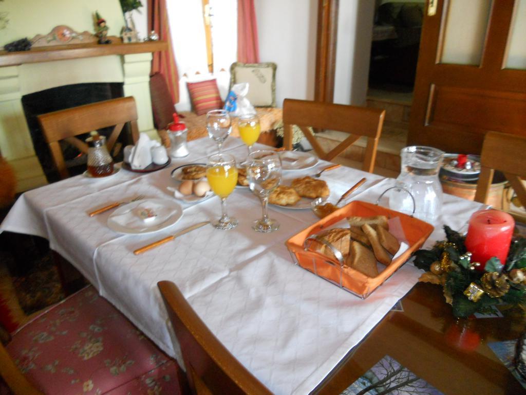Sarafis Guesthouse Agios Lavrentios Ngoại thất bức ảnh